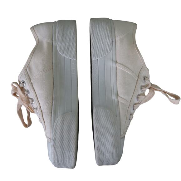 Xhilaration Womens Y2K Chunky Platform Canvas Sneakers Size 7 Off White Lace Up - Picture 5 of 10